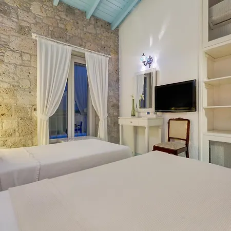 Hotel Beyazhan 2*