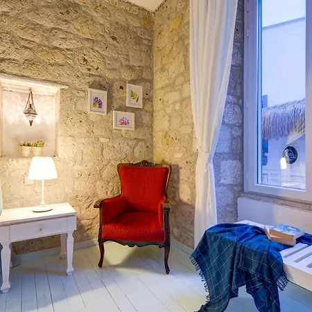 Beyazhan Hotel Alaçatı